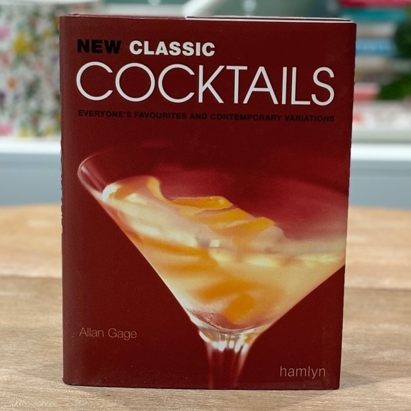 Cocktails & Libations Book Bundle, Set of 4 Collectible Recipe Books - Picture 9 of 16